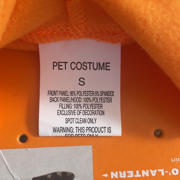 Hyde and Eek! Reflective Jack-O-Lantern Pet Hoodie - Picture 9 of 11